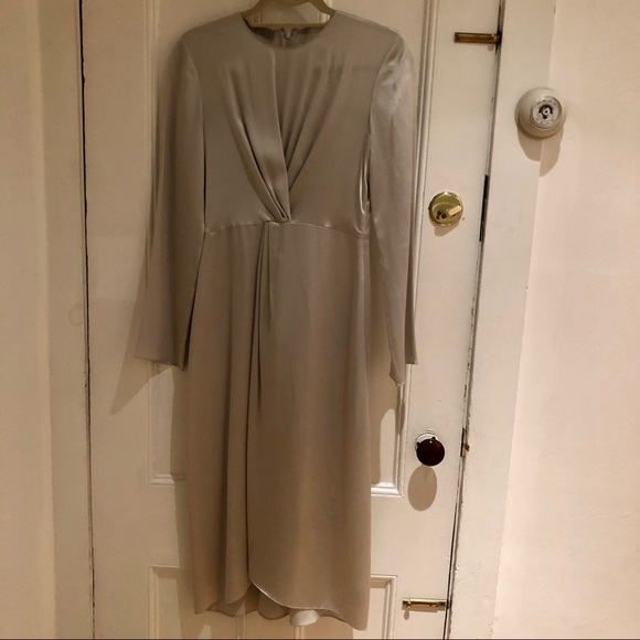 VINCE silk silver dress - Picture 7 of 7